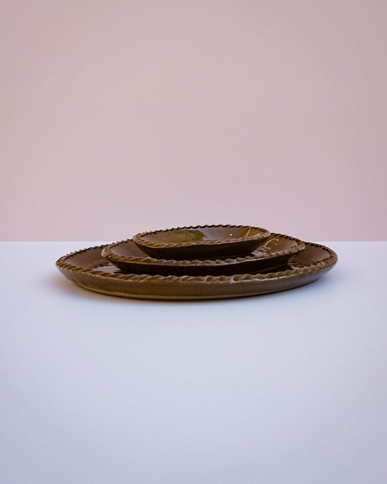 Three sizes of oval serving plates - Lily Pearmain | Fodder